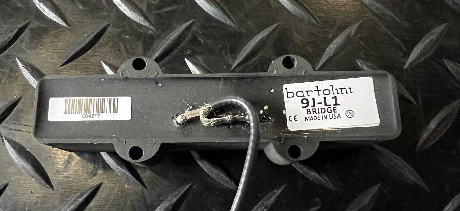 Bartolini 9J-L1 4-string bridge pick up