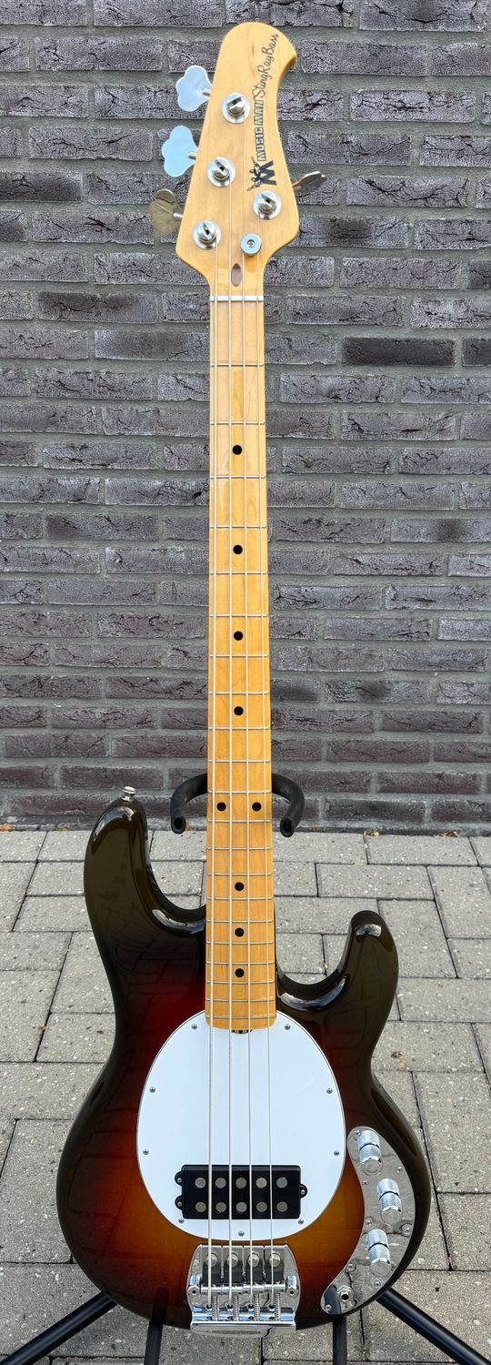 Music Man Stingray Old Smoothie 40th Anniversary + OHSC