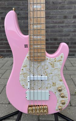 Sandberg California V / TM Ida Nielsen Signature Limited Edition 5-string
