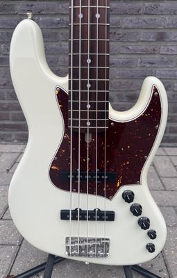 Alleva Coppolo LG5 Standard Olympic White