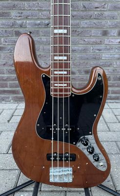 Fender Jazz Bass 1977