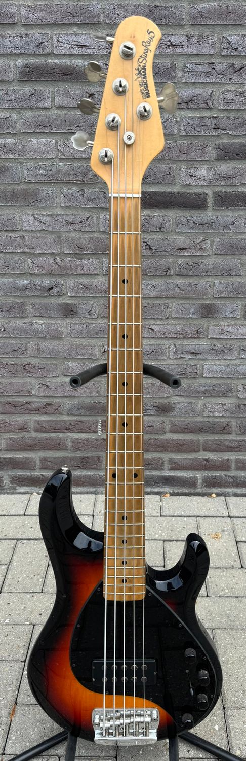 Music Man Stingray 5 from 1998