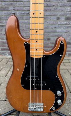 Fender Precision Bass 1975