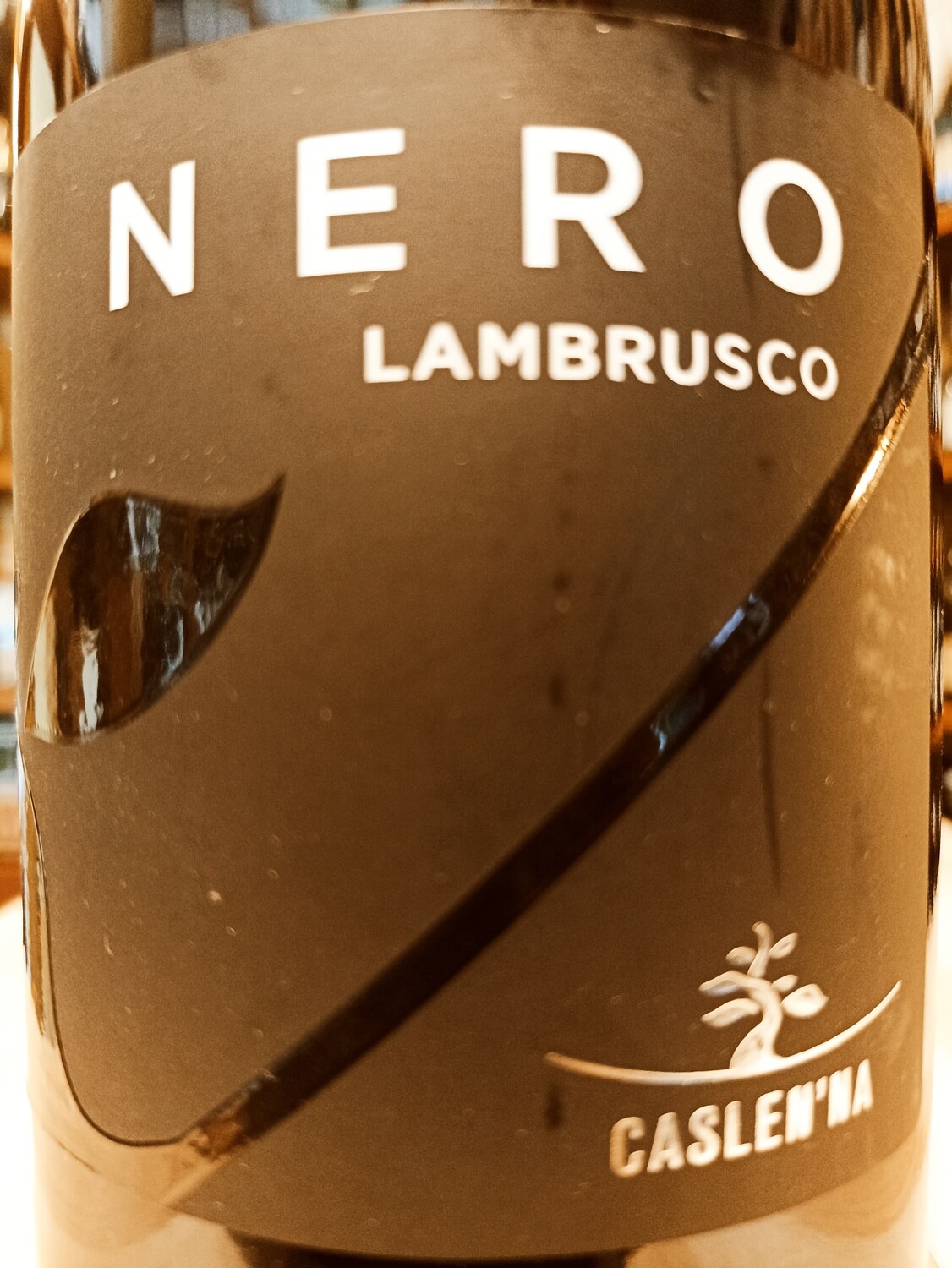 Lambrusco Frizzante I.g.t. Nero - Az. Agricola. Caslen'na - 0,75 L