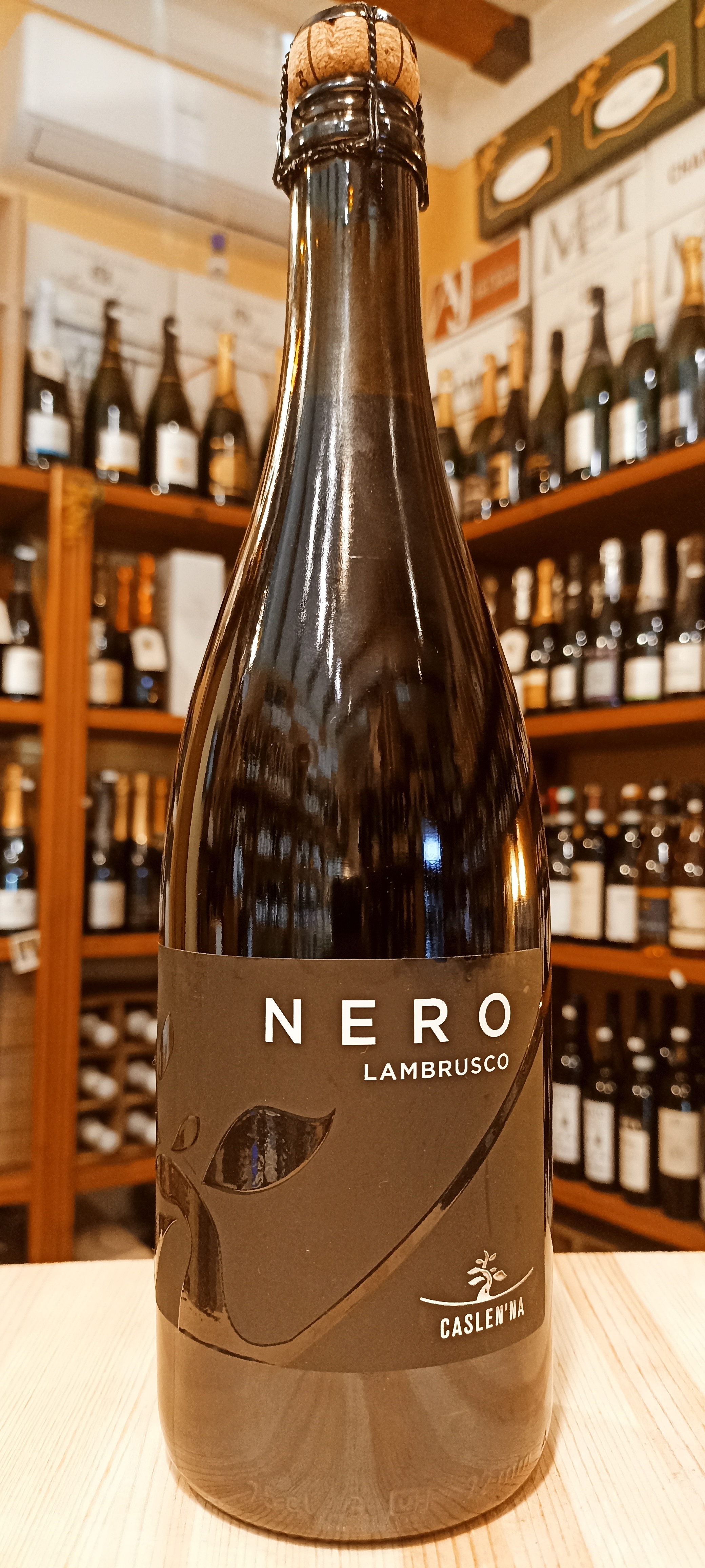 Lambrusco Frizzante I.g.t. Nero - Az. Agricola. Caslen'na - 0,75 L