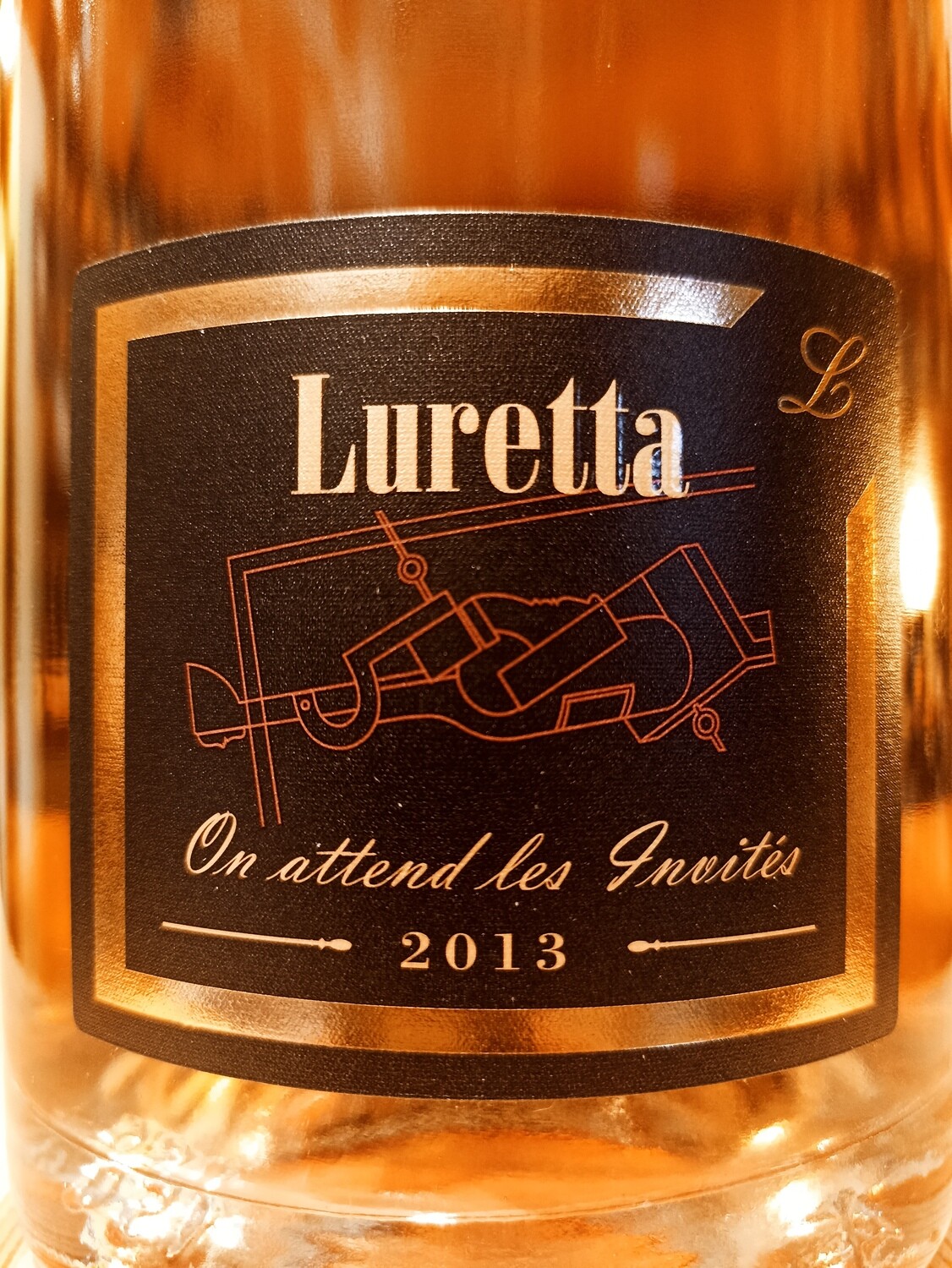 COLLI PIACENTINI METODO CLASSICO BRUT ROSE' ON ATTEND LES IVITES  MILLESIMATO MAGNUM 1500 ML ASTUCCIATO (AZ. AGR. LURETTA - CASTELLO DI MOMELIANO)