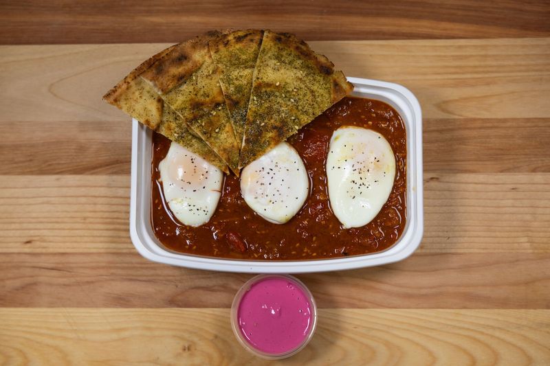 CHARRED TOMATO AND PEPPER SHAKSHUKA (DF) (GF without pita)