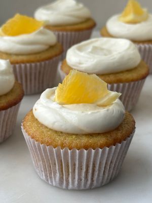 Orange Creamsicle Cupcake (QTY 12)