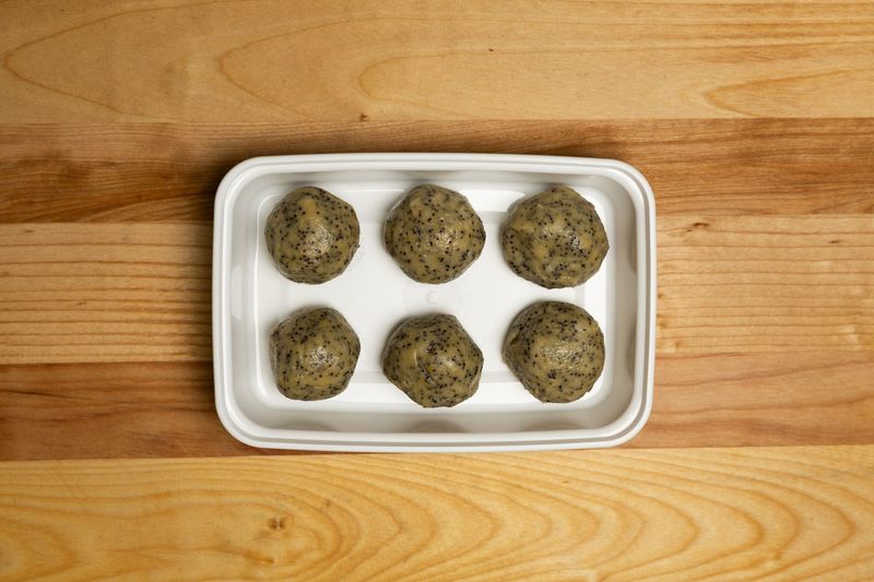 Lemon Poppy Seed Protein Ball (6 Protein Balls)