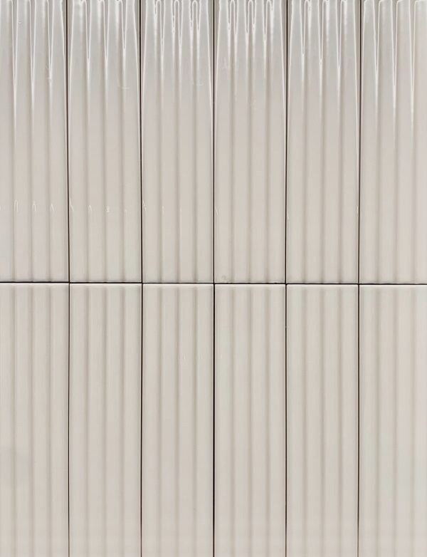 Flo, Colour: Bone, Finish: Gloss, Size: 50 x 200