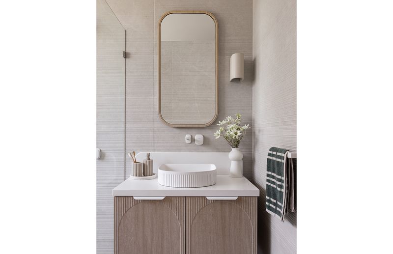 Nuage Hand Towel Rail