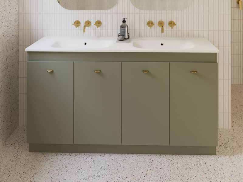 Rockford Vanity - Floor Standing