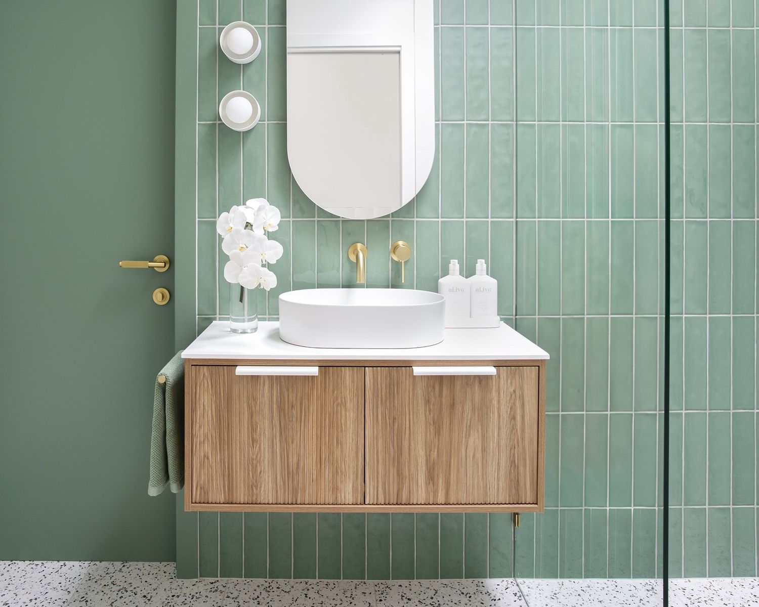 Clifton Wall Hung Ensuite Vanity