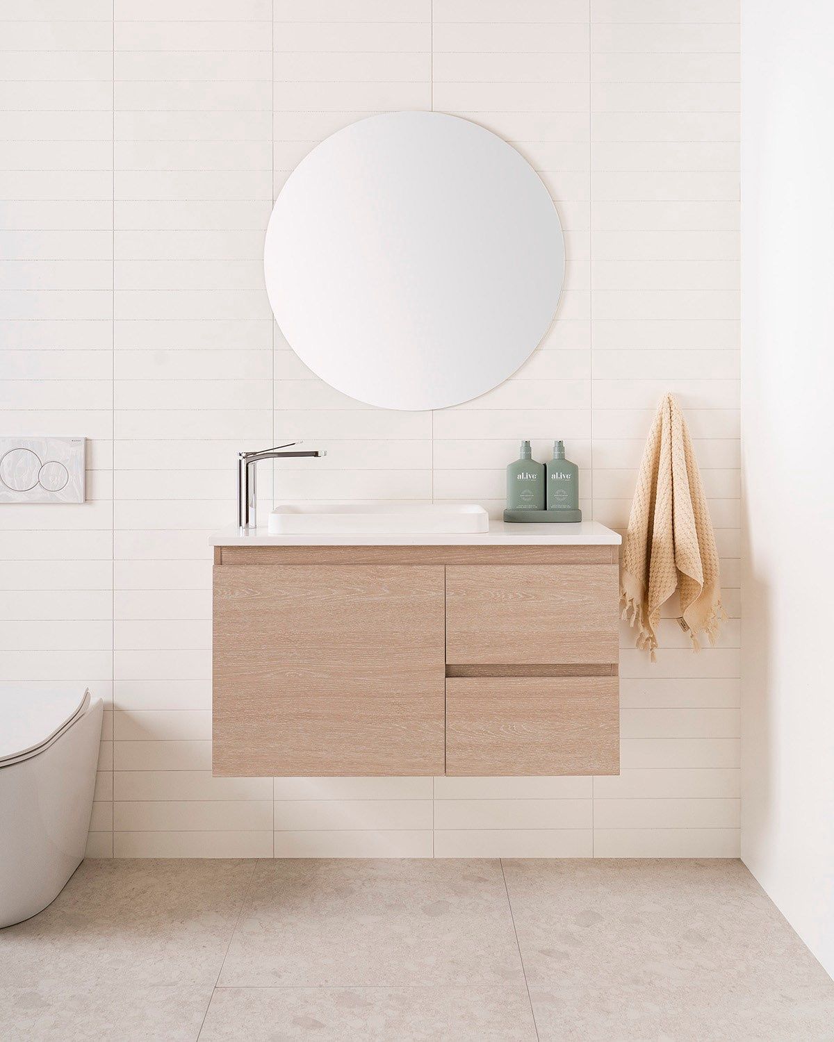 Glacier Wall Hung Ensuite, Door &amp; Drawer Vanity - Twin