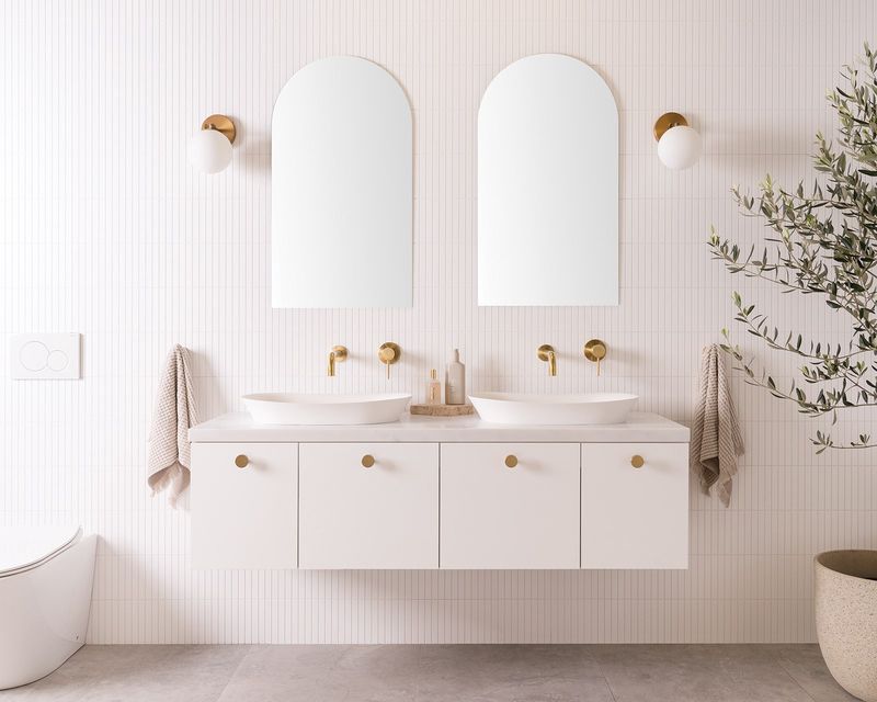 Glacier Wall Hung Full Depth, Door &amp; Drawer Vanity - Slim