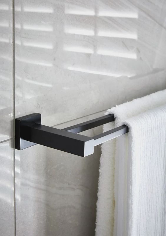 Square Double Towel Rail 600mm