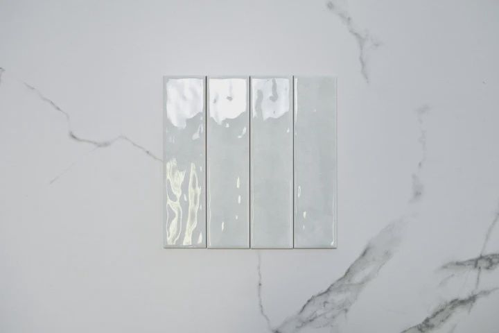 Atlanta, Colour: Antique Bianco, Finish: Gloss, Size: 75x300