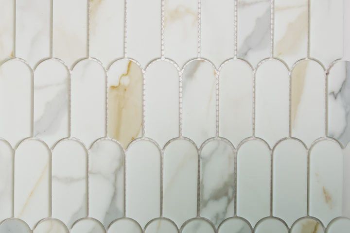 Calcatta Gold Mix Matte, Size: Feather 258x298