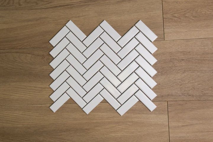 Herringbone White Mosaic Sheet 310x275 (Per Sheet), Finish: Gloss