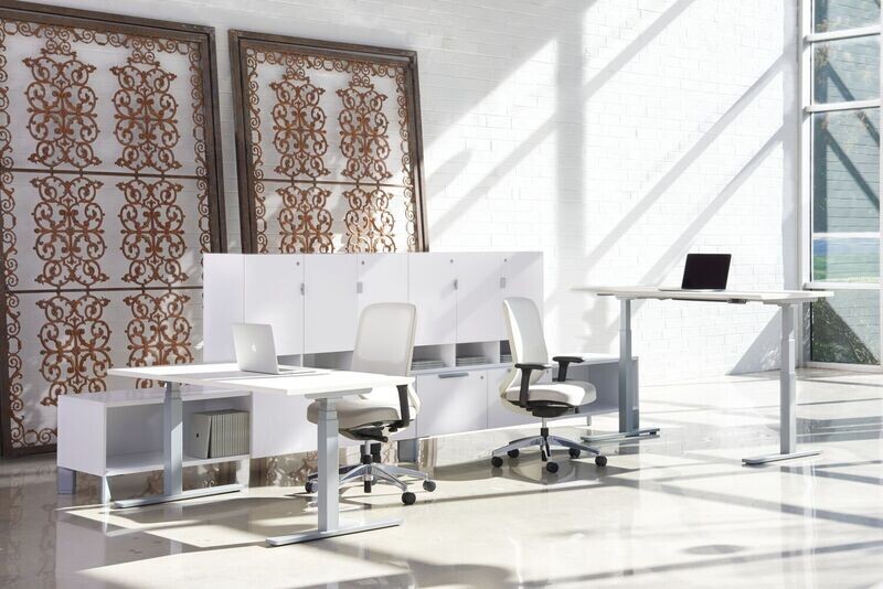 HiSpace height adjustable table 23”x46”