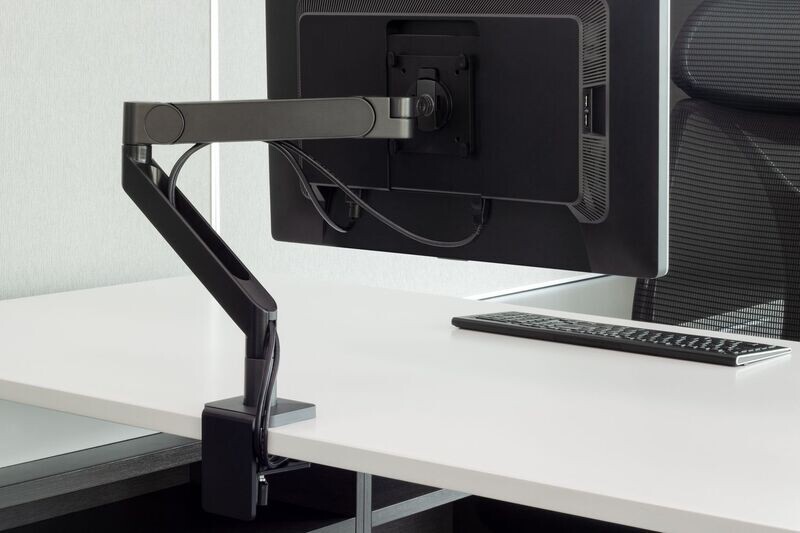 Swerv articulating monitor arm (single)