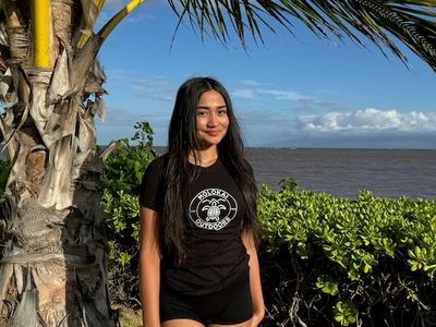 Molokai Outdoors Classic T-Shirt Unisex