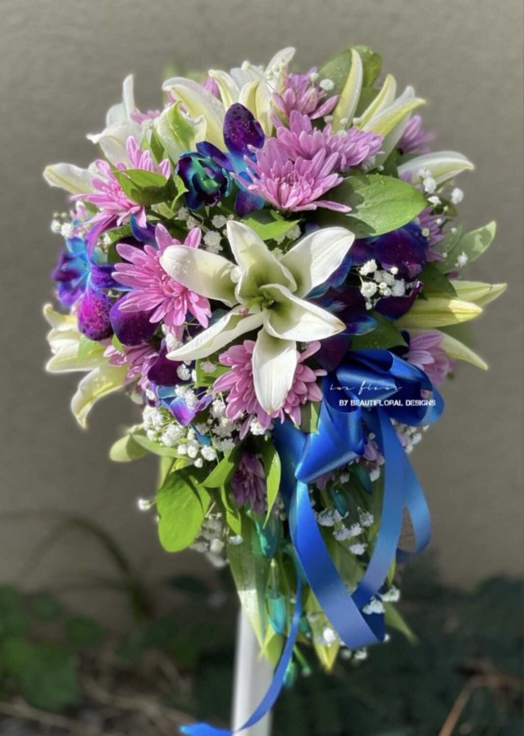 Cascading bridal bouquet