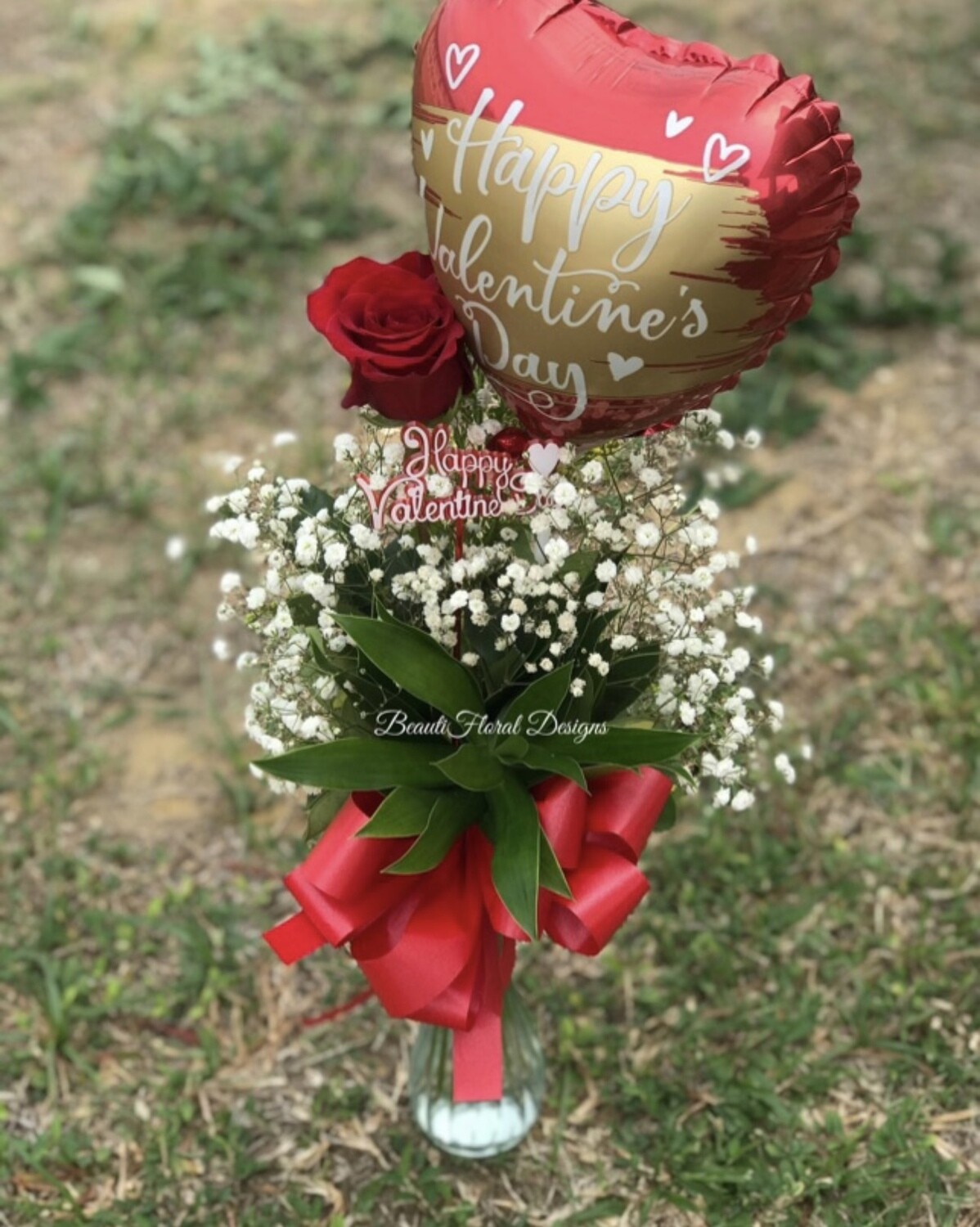 1 Rose vase with balloon