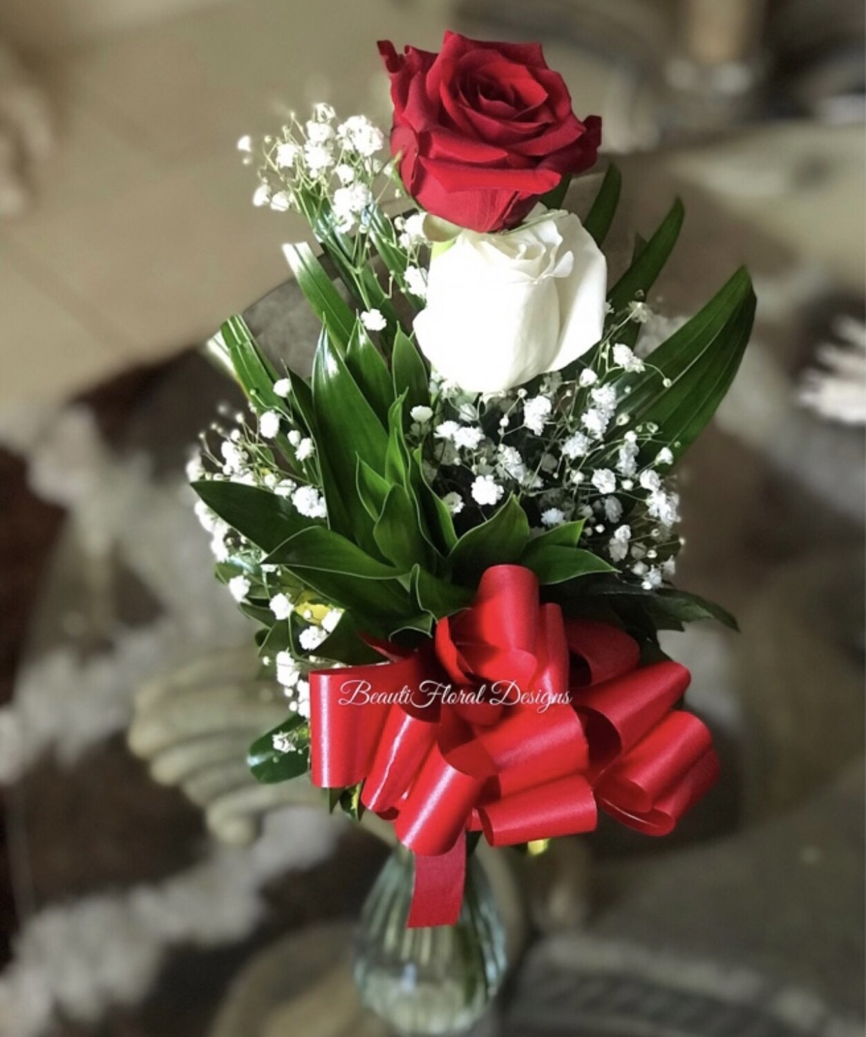 2 Rose vase