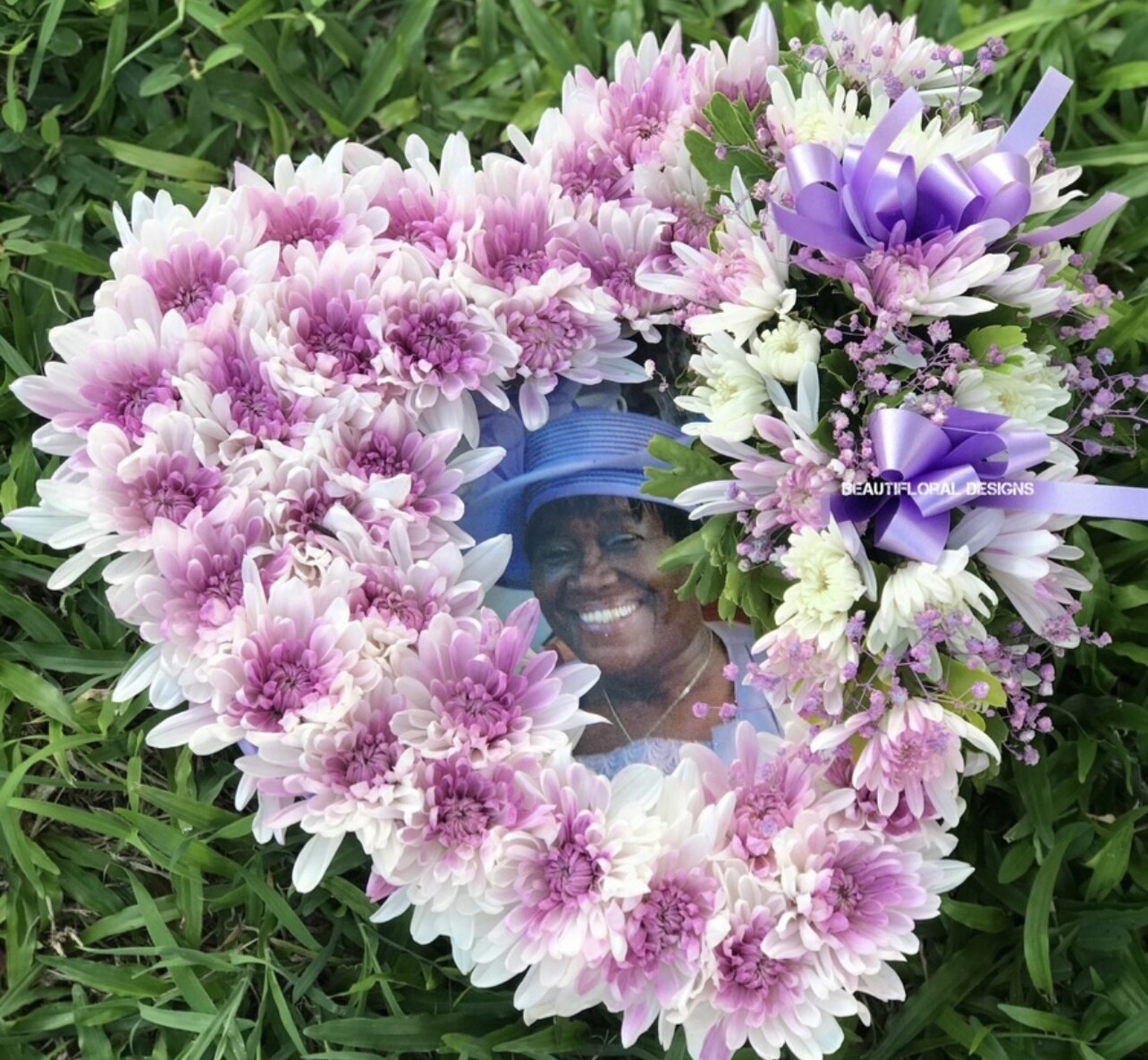 10” heart wreath with photo