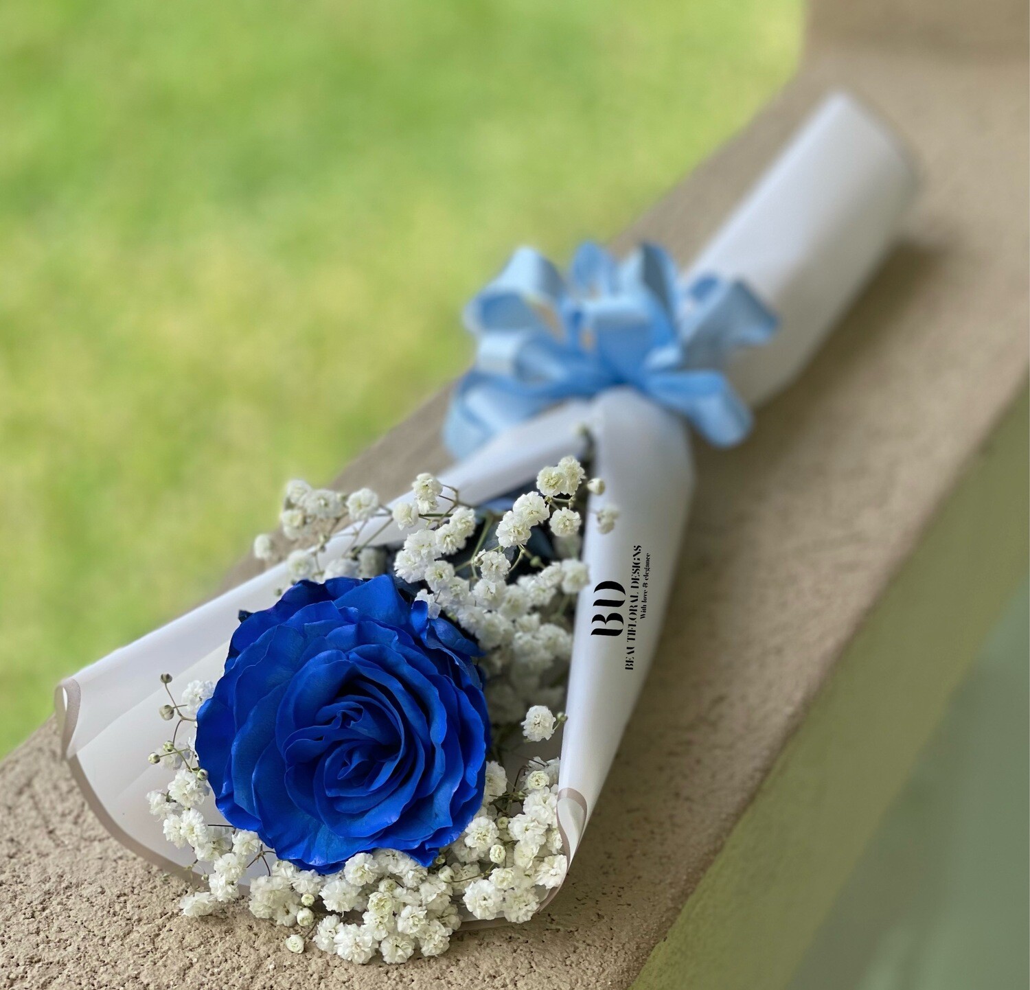 Blue rose in lux wrap (Special)