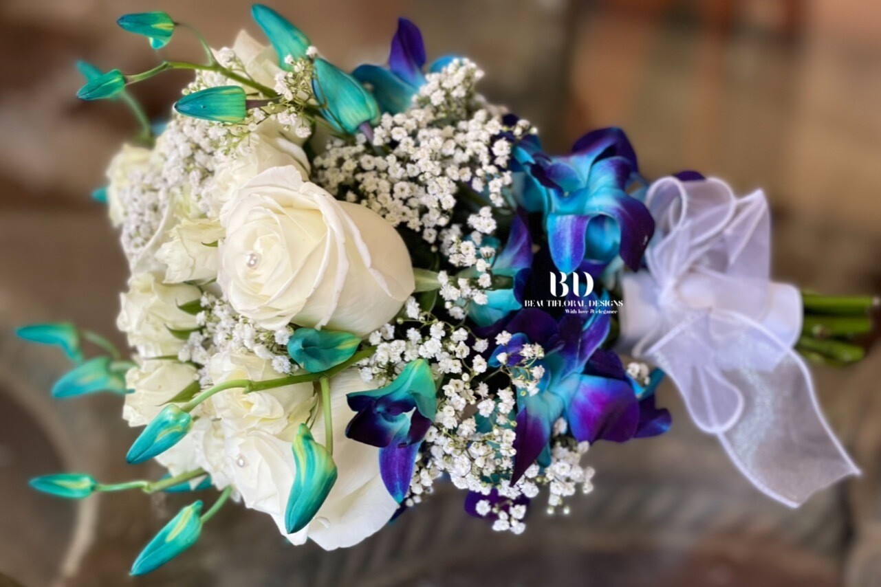 Roses &amp; orchids bridal bouquet