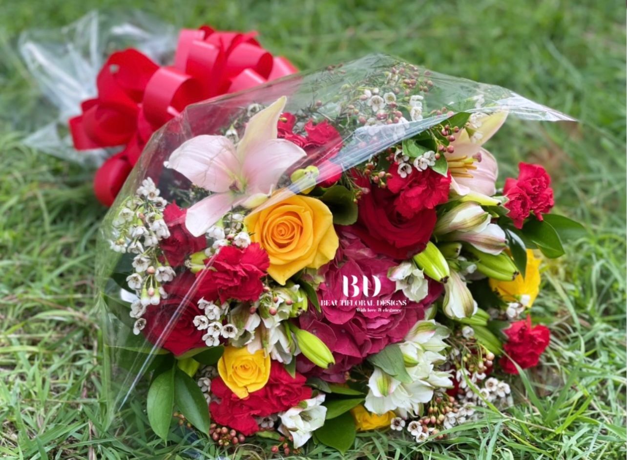 Assorted bouquet-large
