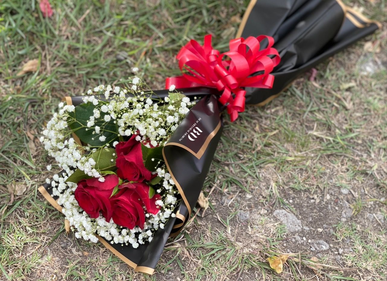 3 rose lux bouquet