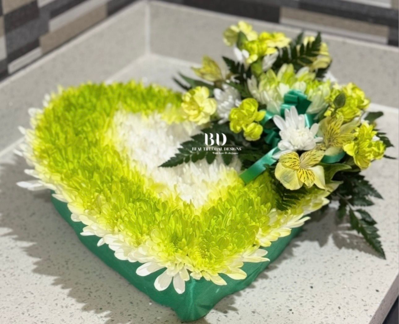 10”solid heart wreath
