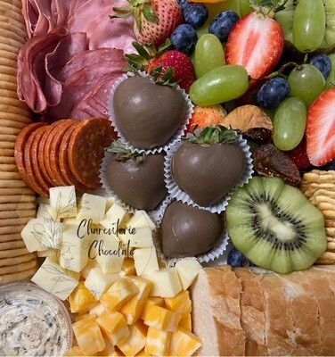 Small Charcuterie with Chocolate Strawberries