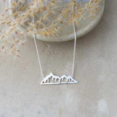 Glee Cypress Necklace Silver
