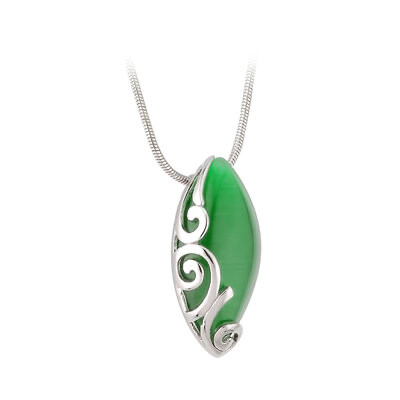 Green Oval Celtic pendant