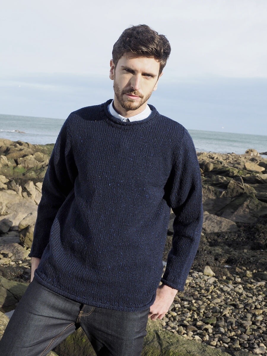 Donegal Curl Neck Sweater - Navy