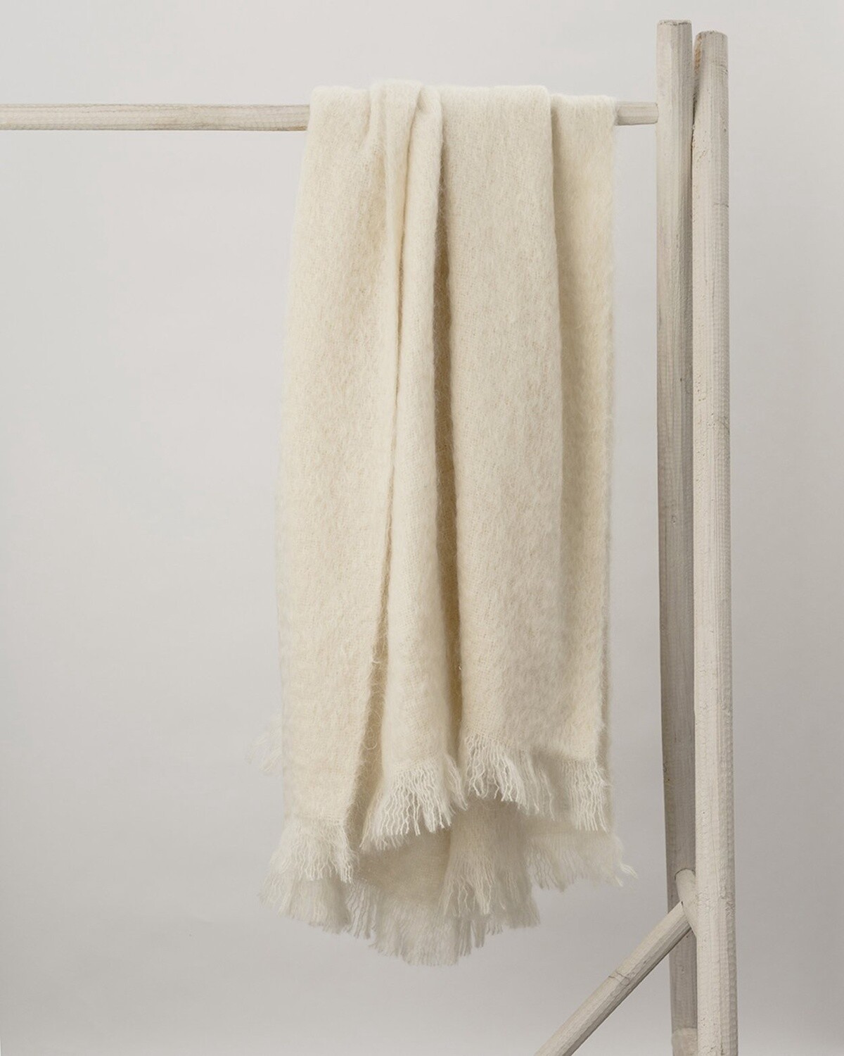 Avoca Mohair Throw - Cream