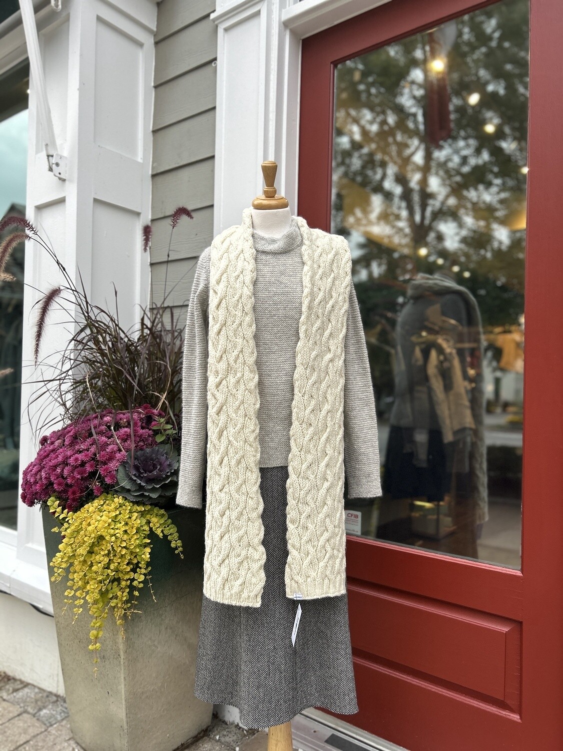 Chunky Cable Scarf - Ecru