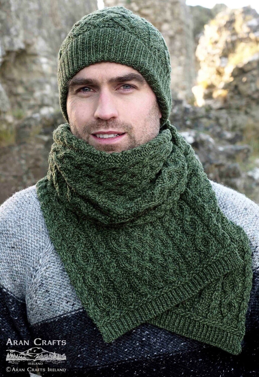 Trellis Pattern Merino Scarf, Colour: Meadow Green