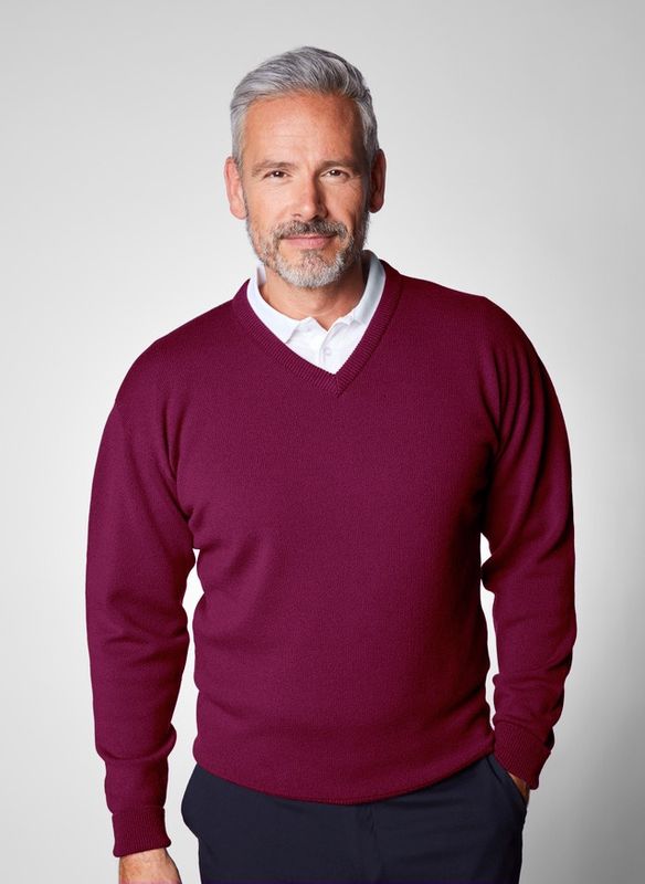 Lambswool V-Neck Sweater - Berry (X)