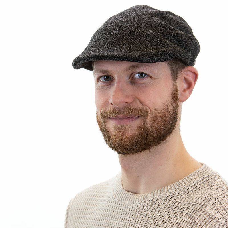 Sports Cap Charcoal Black Donegal Herringbone