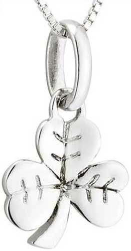 Acara-Shamrock Pendant