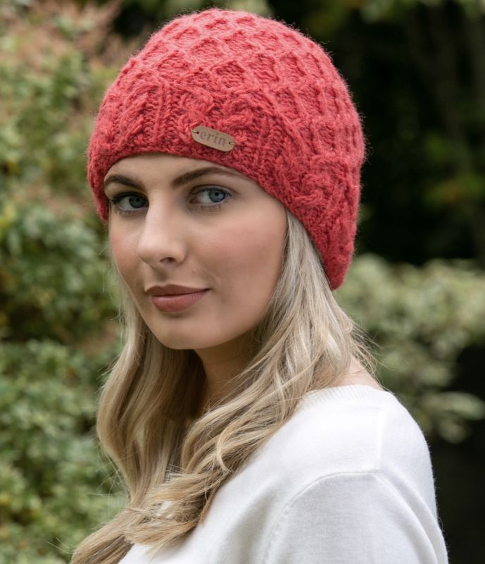 Aran Diamond Pull On Hat - Raspberry