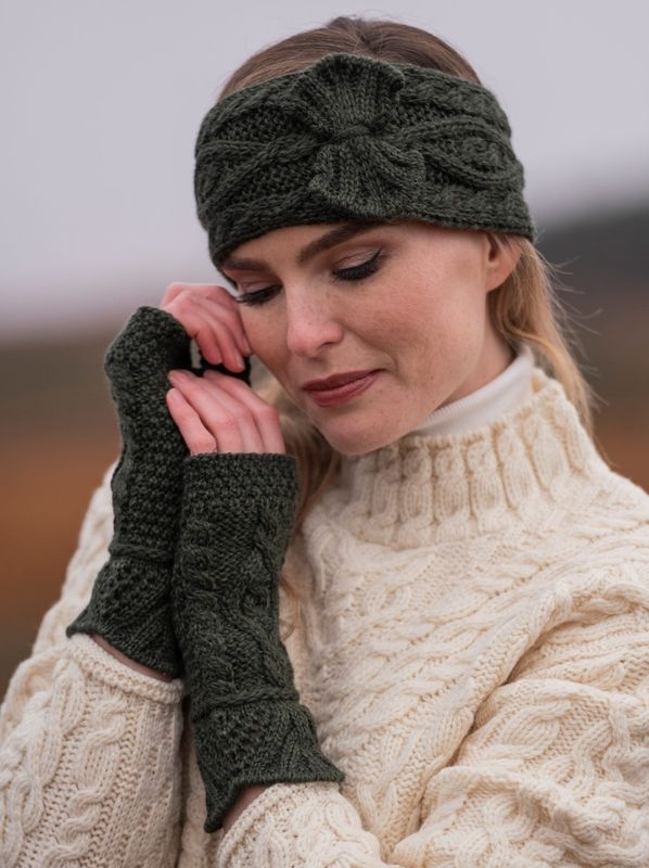 Aran Hand Warmers