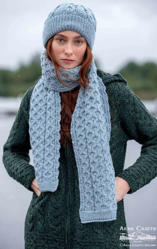 Honeycomb Scarf