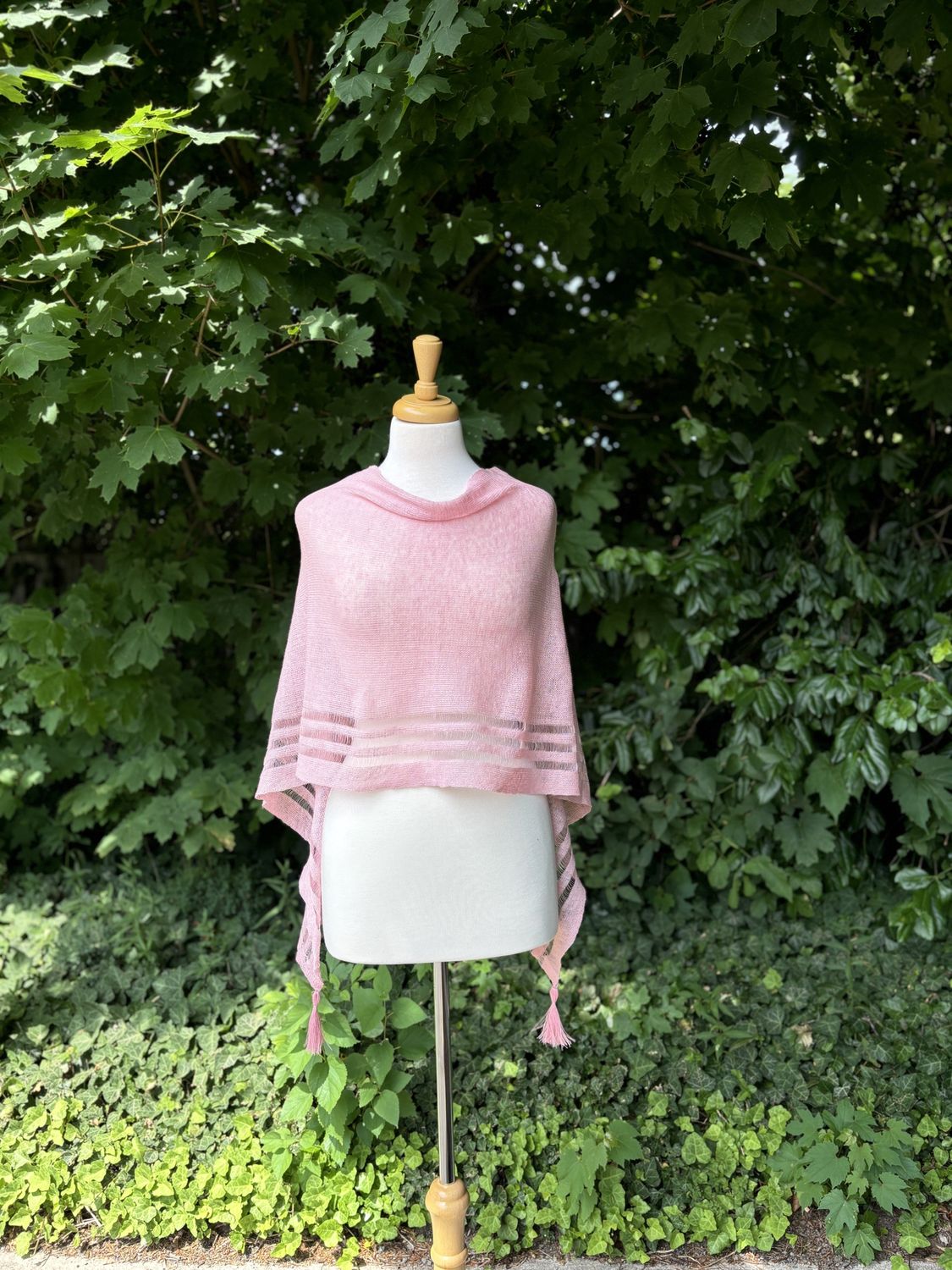 100% Linen Poncho - Light Pink