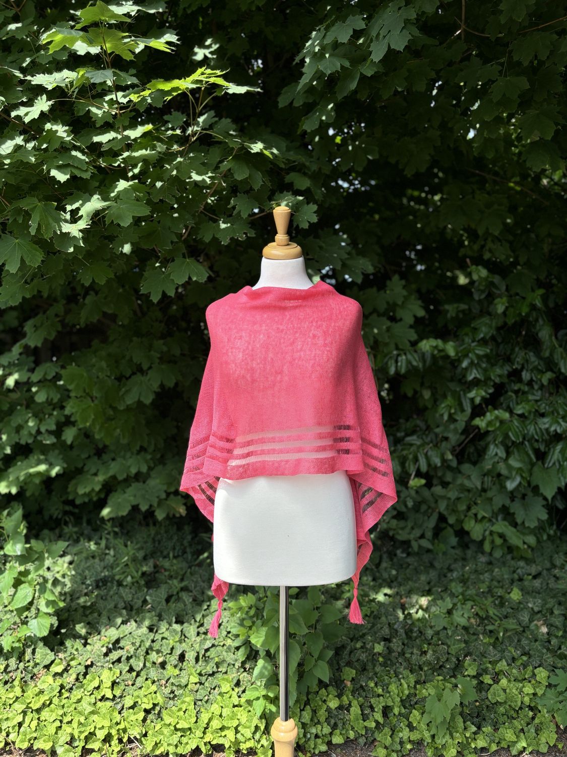 100% Linen Poncho - Coral Pink